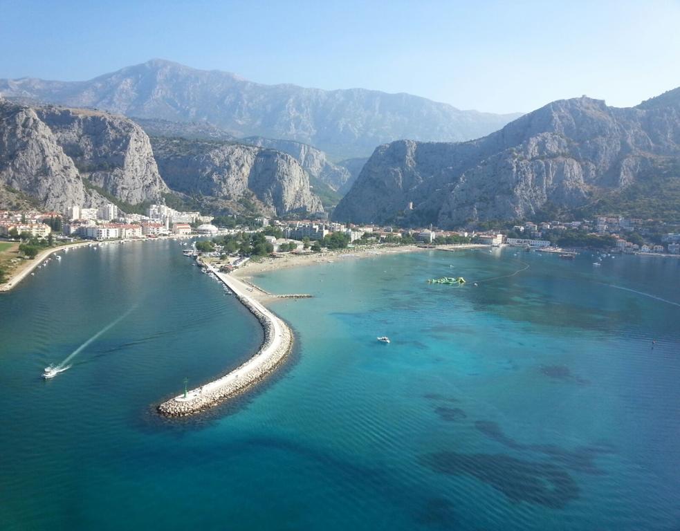 Beach Apartment Ivana Omiš Kültér fotó