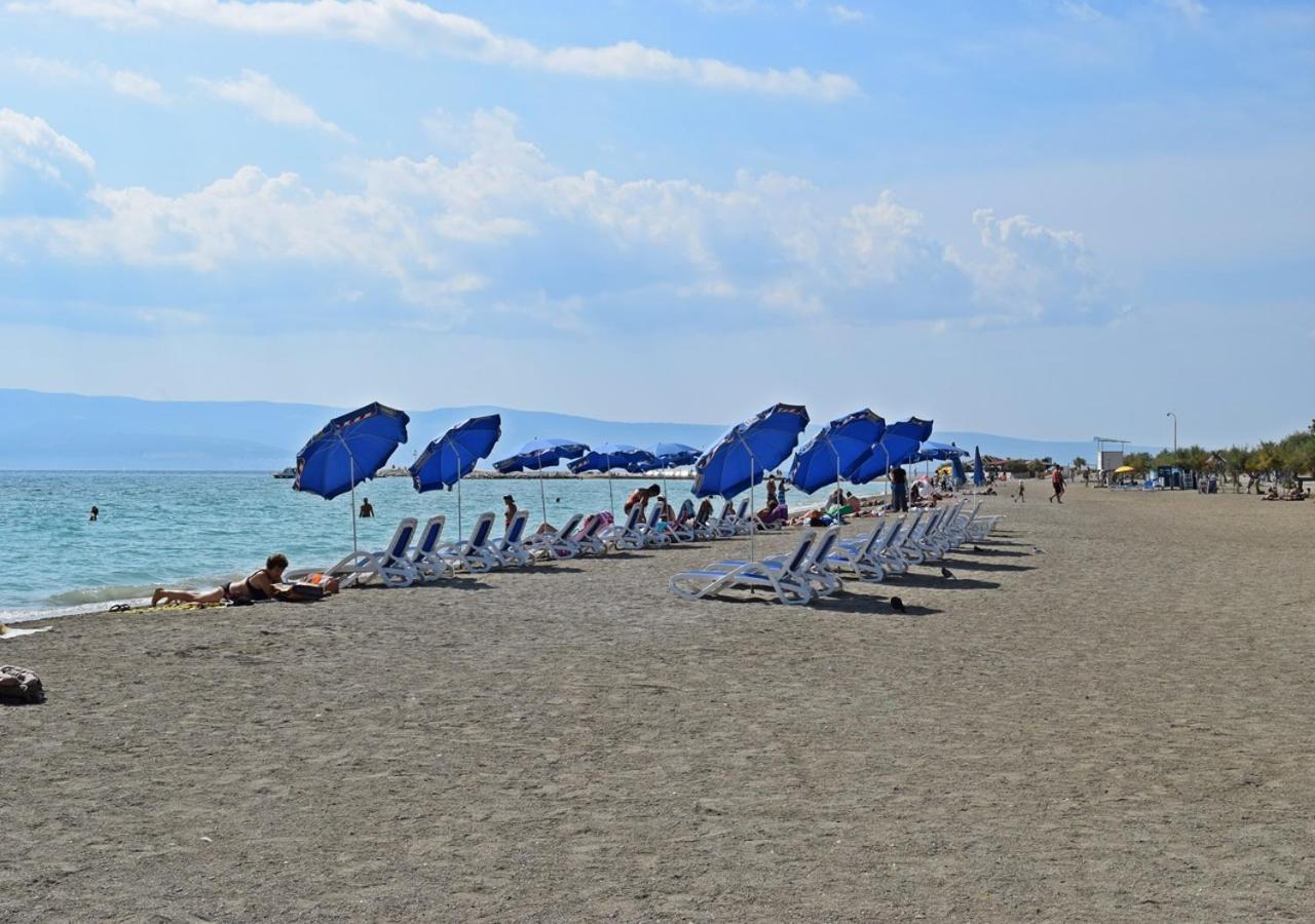 Beach Apartment Ivana Omiš Kültér fotó